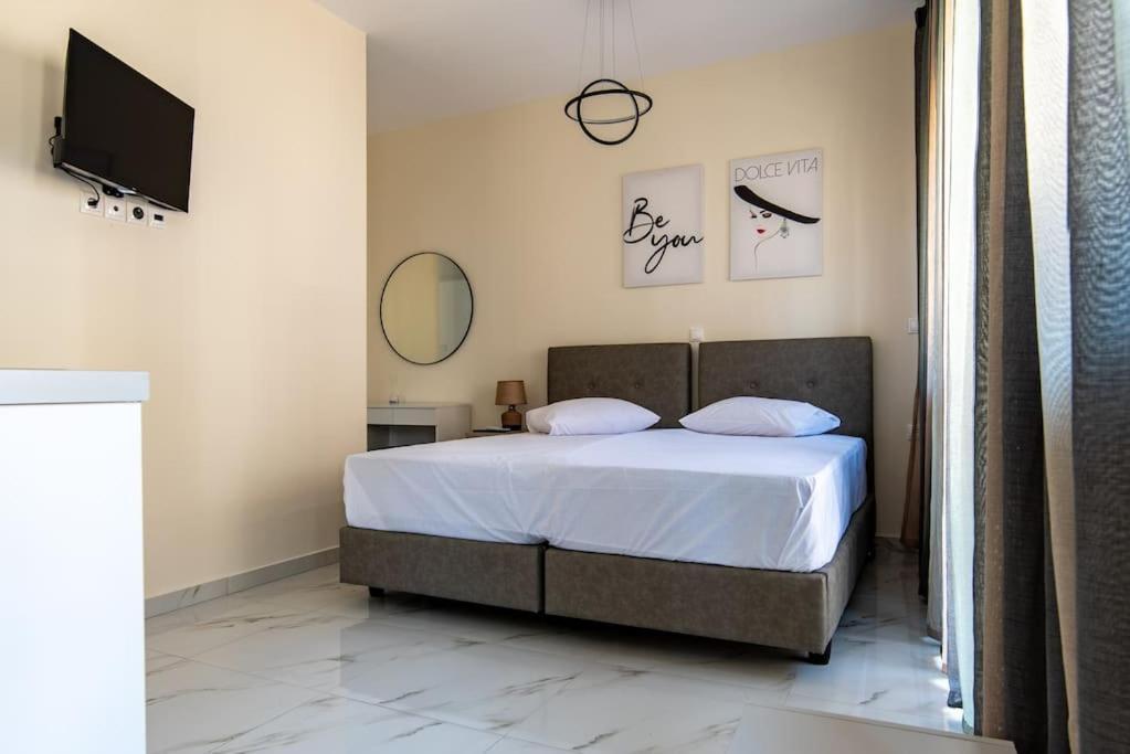 شقة Plaka Rafaela Elegant Urban Retreat In Athens Historic Heart المظهر الخارجي الصورة